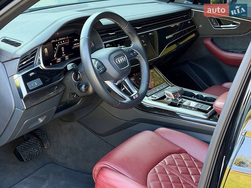 Позашляховик / Кросовер Audi SQ7 2022 в Києві