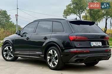 Внедорожник / Кроссовер Audi SQ7 2020 в Киеве