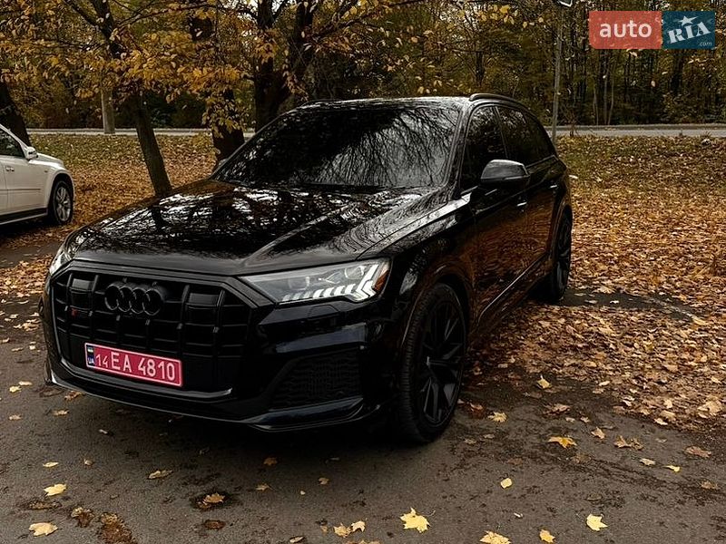 Внедорожник / Кроссовер Audi SQ7 2020 в Ивано-Франковске