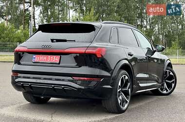 Внедорожник / Кроссовер Audi SQ8 e-tron 2023 в 