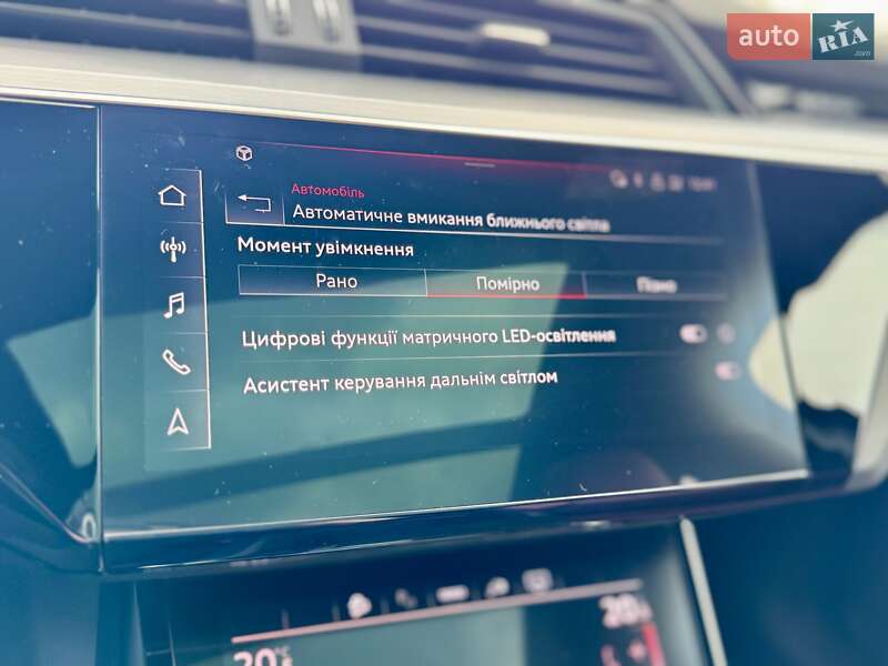 Внедорожник / Кроссовер Audi SQ8 e-tron 2023 в Киеве