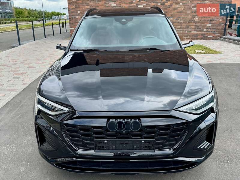 Внедорожник / Кроссовер Audi SQ8 e-tron 2023 в Киеве