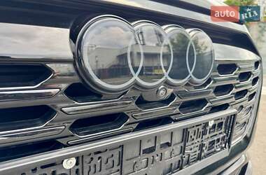 Внедорожник / Кроссовер Audi SQ8 e-tron 2023 в 