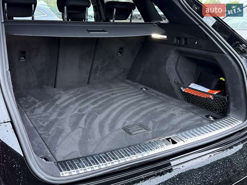 Внедорожник / Кроссовер Audi SQ8 e-tron 2023 в Киеве