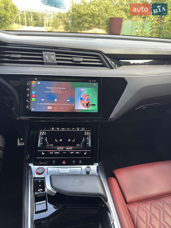 Внедорожник / Кроссовер Audi SQ8 e-tron 2023 в Кропивницком