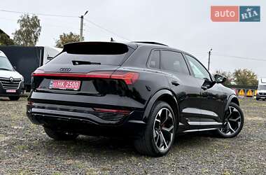 Внедорожник / Кроссовер Audi SQ8 e-tron 2024 в 