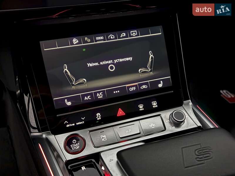 Позашляховик / Кросовер Audi SQ8 e-tron 2024 в Ковелі