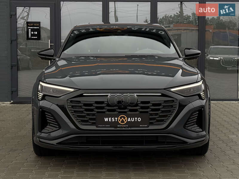 Внедорожник / Кроссовер Audi SQ8 e-tron 2023 в Мукачево