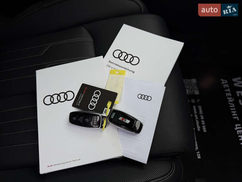 Внедорожник / Кроссовер Audi SQ8 e-tron 2023 в Мукачево