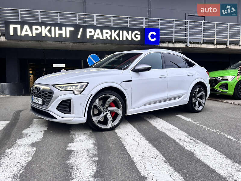 Внедорожник / Кроссовер Audi SQ8 e-tron 2023 в Киеве