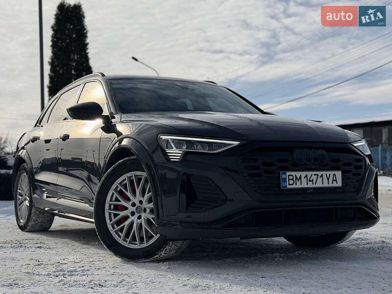 Audi SQ8 e-tron 2023