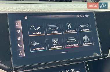 Внедорожник / Кроссовер Audi SQ8 Sportback e-tron 2023 в 