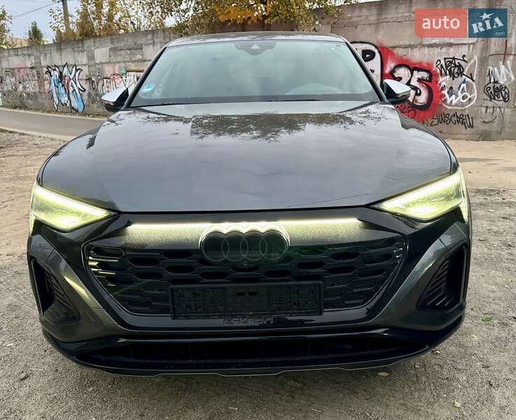 Внедорожник / Кроссовер Audi SQ8 Sportback e-tron 2024 в Киеве