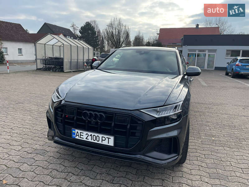 Внедорожник / Кроссовер Audi SQ8 2021 в Киеве