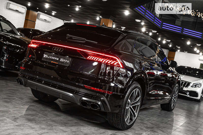 Внедорожник / Кроссовер Audi SQ8 2020 в Ужгороде
