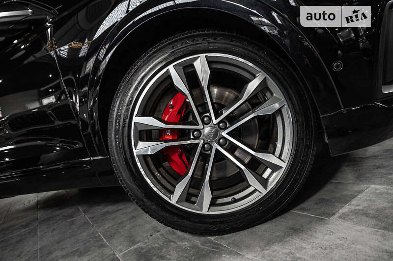 Внедорожник / Кроссовер Audi SQ8 2020 в Ужгороде