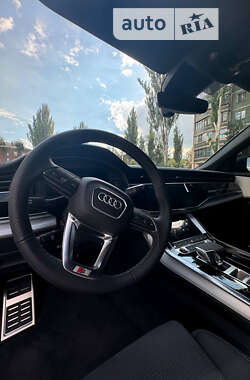 Внедорожник / Кроссовер Audi SQ8 2024 в Кривом Роге