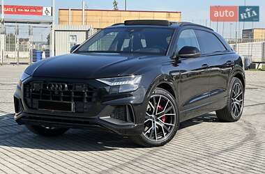 Внедорожник / Кроссовер Audi SQ8 2019 в 