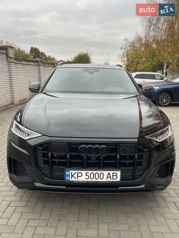 Audi SQ8 2021