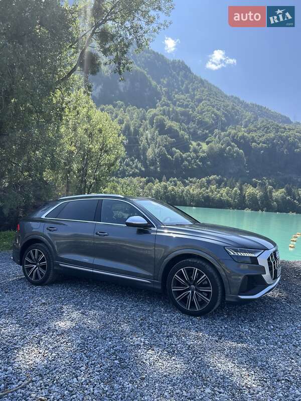 Audi SQ8 2020
