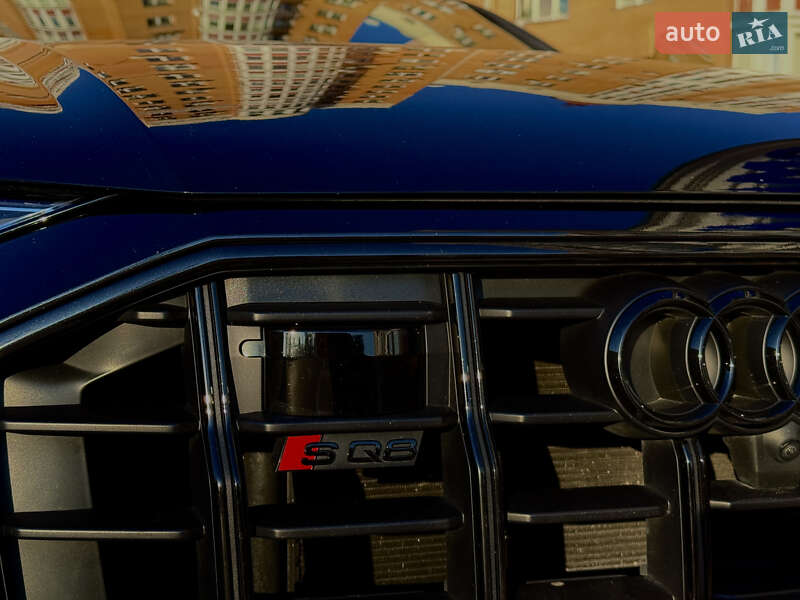 Внедорожник / Кроссовер Audi SQ8 2020 в Киеве
