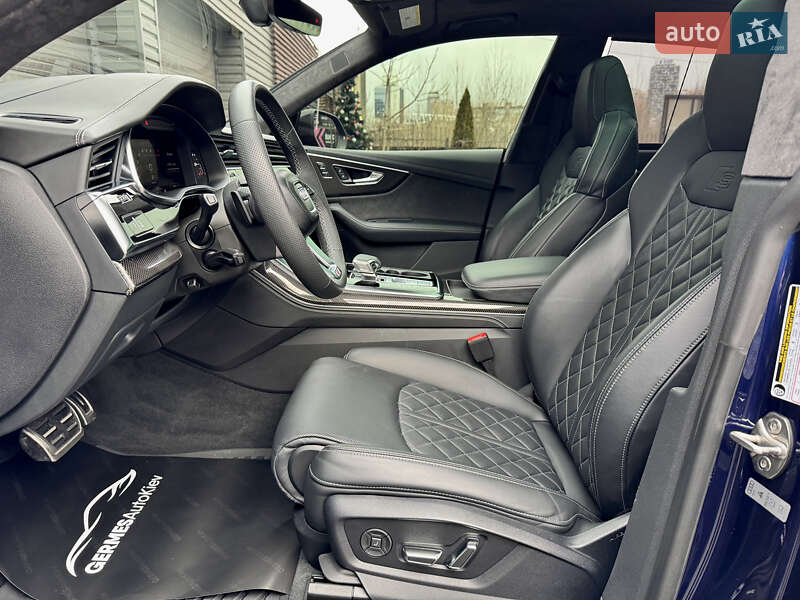 Позашляховик / Кросовер Audi SQ8 2021 в Києві