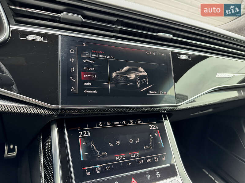 Позашляховик / Кросовер Audi SQ8 2021 в Києві