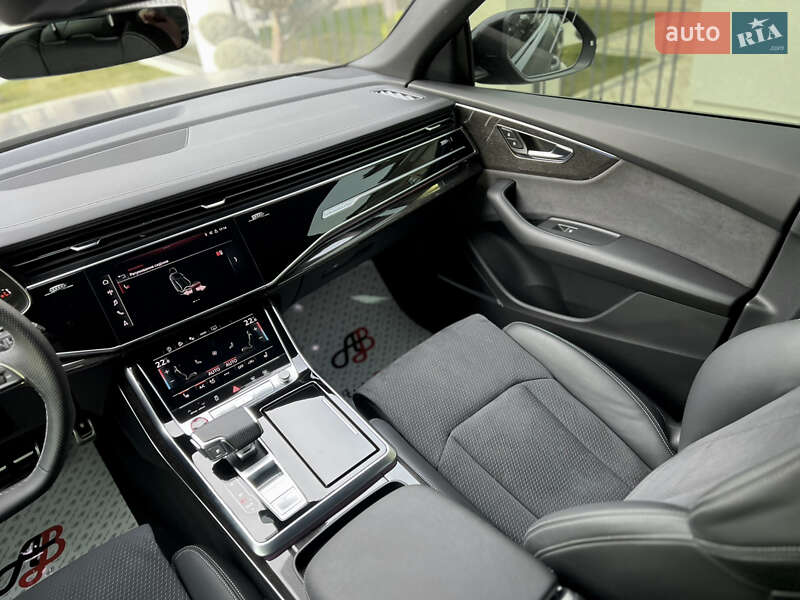 Позашляховик / Кросовер Audi SQ8 2024 в Одесі