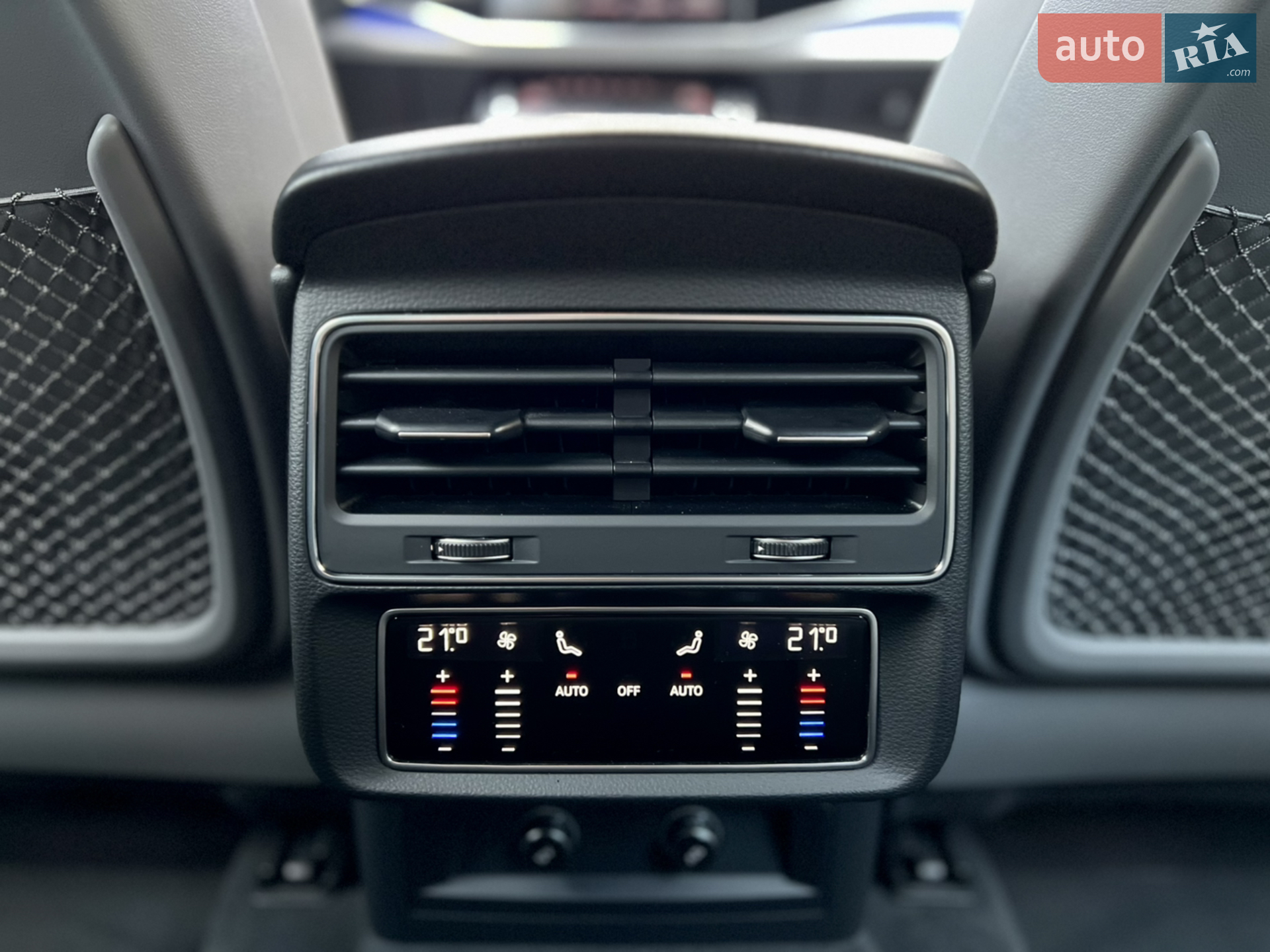 2021 Audi SQ8 - мініатюра 31