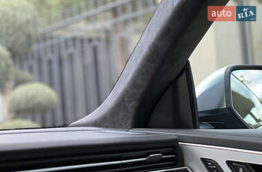 Позашляховик / Кросовер Audi SQ8 2021 в 