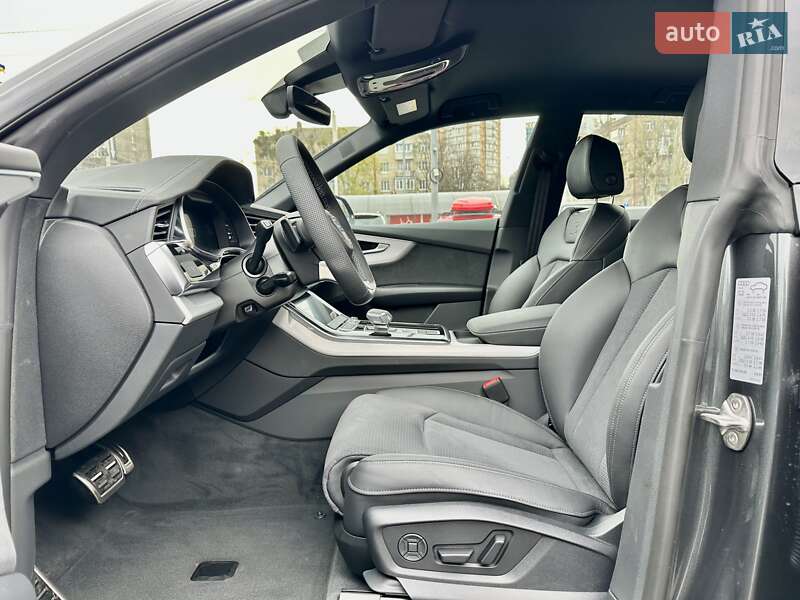 Позашляховик / Кросовер Audi SQ8 2025 в Києві