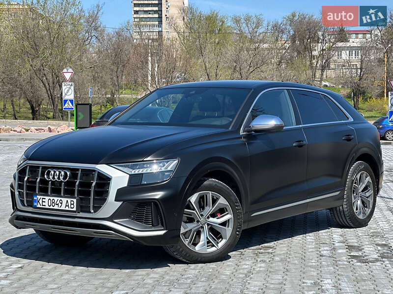 Внедорожник / Кроссовер Audi SQ8 2020 в 