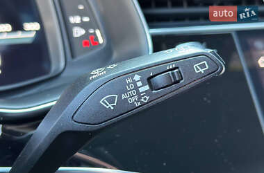 Внедорожник / Кроссовер Audi SQ8 2020 в 