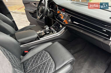 Внедорожник / Кроссовер Audi SQ8 2021 в 