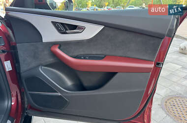 Внедорожник / Кроссовер Audi SQ8 2021 в 