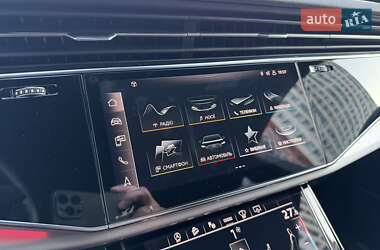 Внедорожник / Кроссовер Audi SQ8 2021 в 