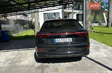 Внедорожник / Кроссовер Audi SQ8 2024 в 