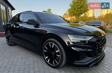 Позашляховик / Кросовер Audi SQ8 2020 в 