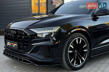 Позашляховик / Кросовер Audi SQ8 2020 в 