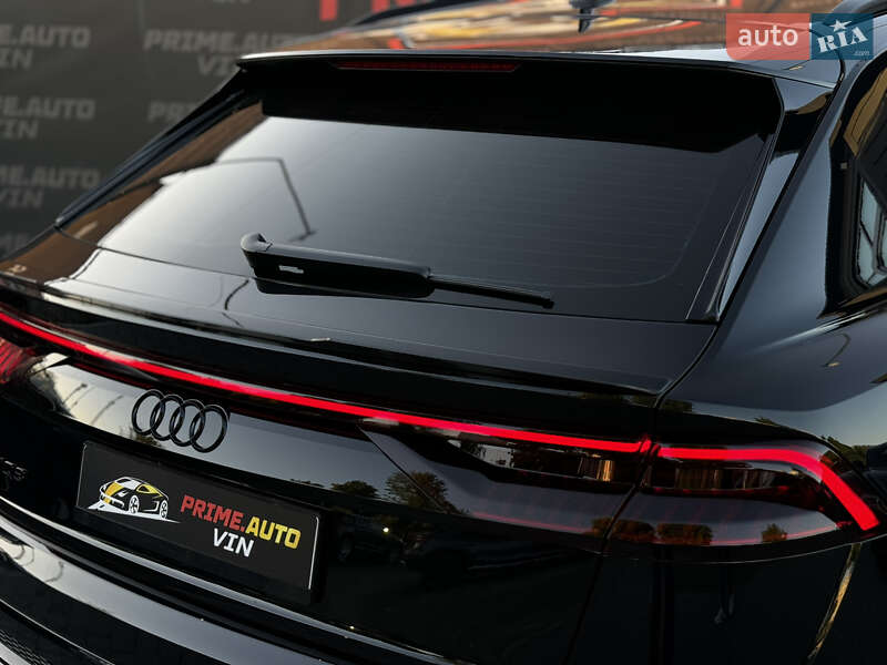 Позашляховик / Кросовер Audi SQ8 2020 в Вінниці