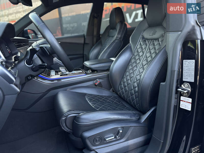 Позашляховик / Кросовер Audi SQ8 2020 в Вінниці