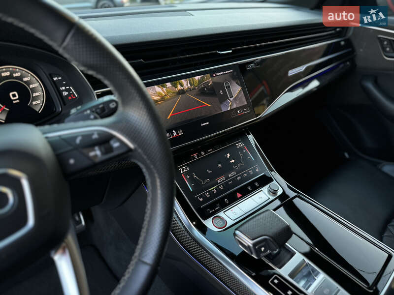 Позашляховик / Кросовер Audi SQ8 2020 в Вінниці