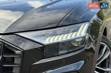 Внедорожник / Кроссовер Audi SQ8 2019 в 