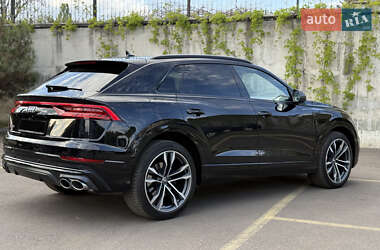 Внедорожник / Кроссовер Audi SQ8 2019 в 