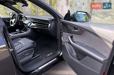 Внедорожник / Кроссовер Audi SQ8 2019 в 