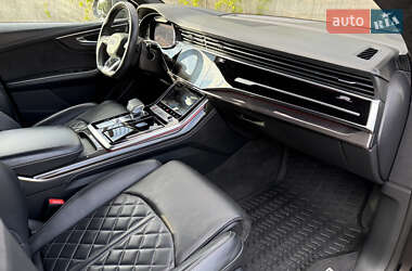 Внедорожник / Кроссовер Audi SQ8 2019 в 