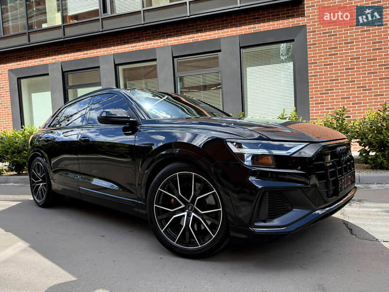 Audi SQ8 2021