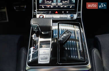 Внедорожник / Кроссовер Audi SQ8 2023 в 