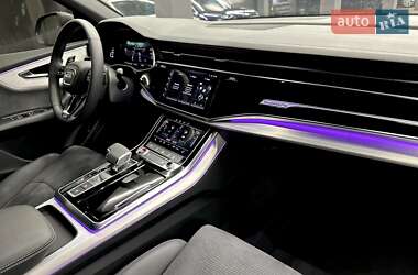 Внедорожник / Кроссовер Audi SQ8 2024 в 