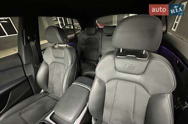 Внедорожник / Кроссовер Audi SQ8 2024 в 